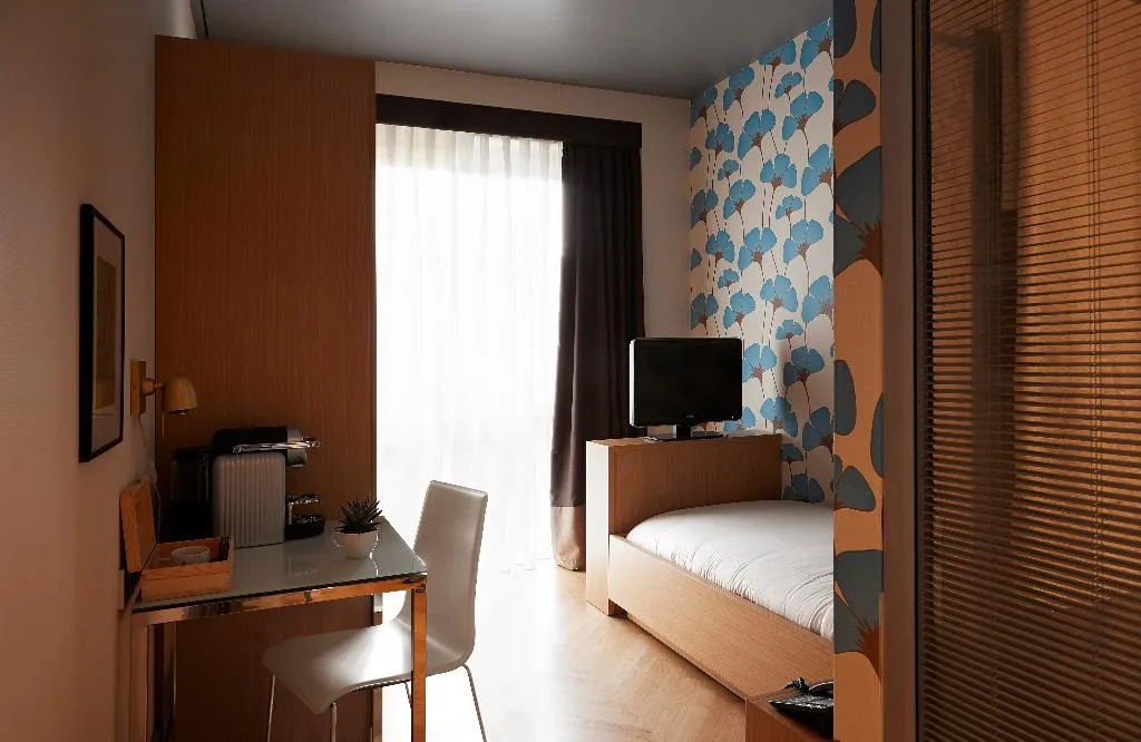 SINGLE STANDARD Room, Amadi Park, Amsterdam