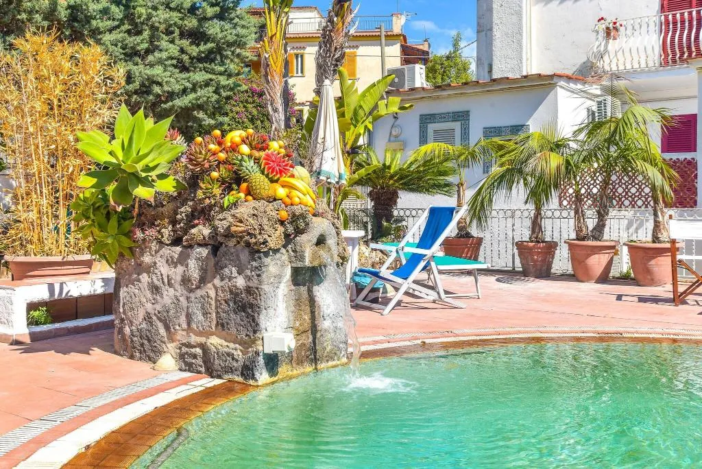 Pool, Villa Tina, Naples