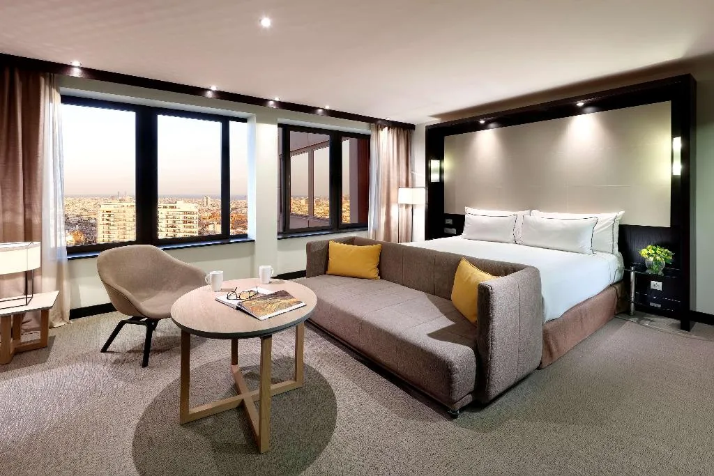 FAMILY ROOM STANDARD Room, Melia Barcelona Sarria, Barcelona
