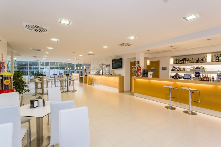Cales de Ponent Apartamentos, Menorca