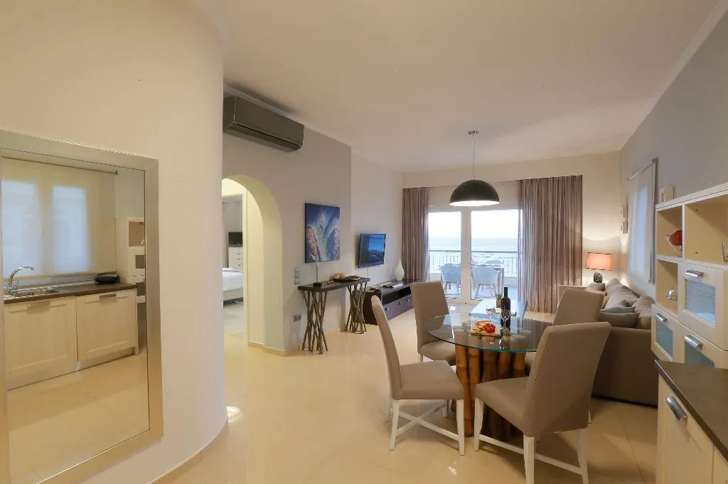 Room, Picture Suites, Corfu
