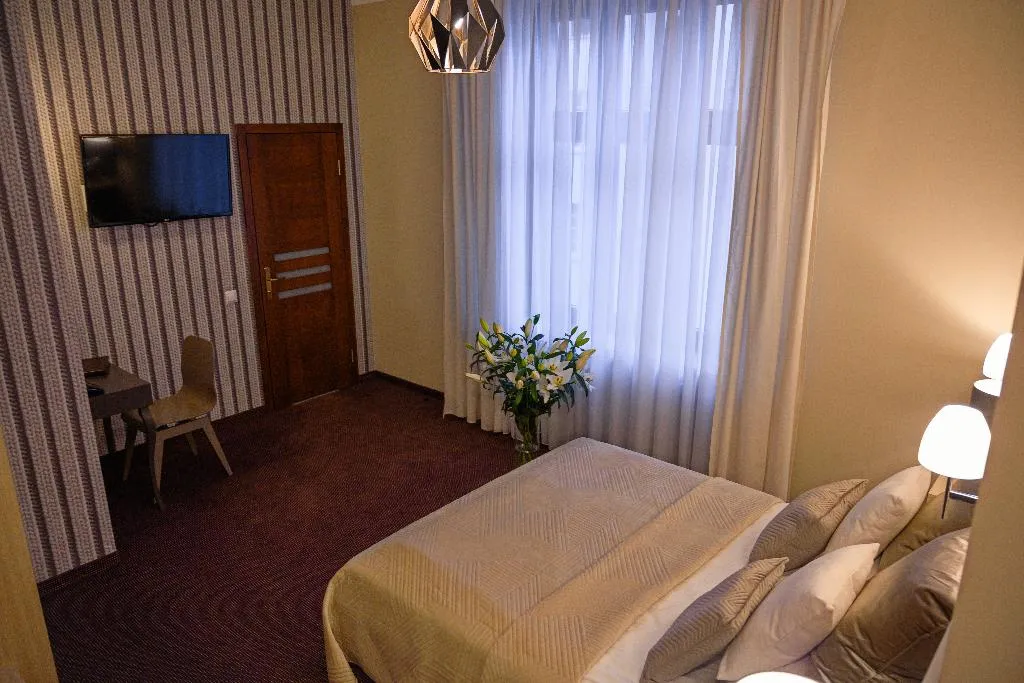 DOUBLE STANDARD Room, Kazimierz II, Krakow