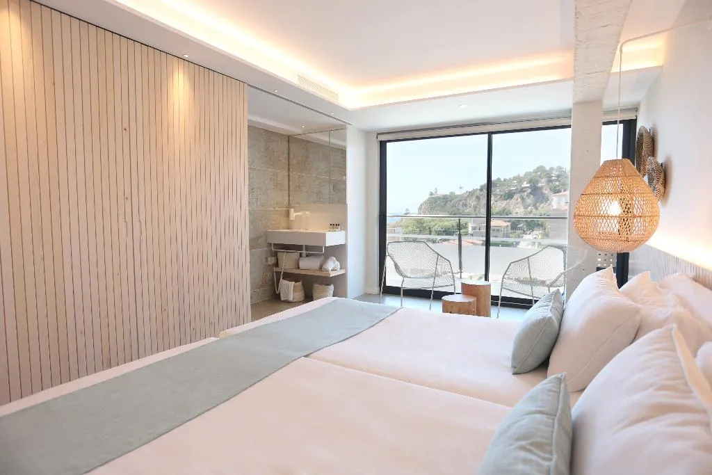 Double or Twin SEA VIEW Room, Kaktus Playa, Costa Brava