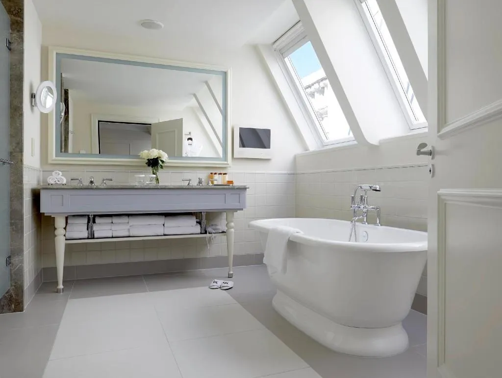 Room, Waldorf Astoria Amsterdam, Amsterdam