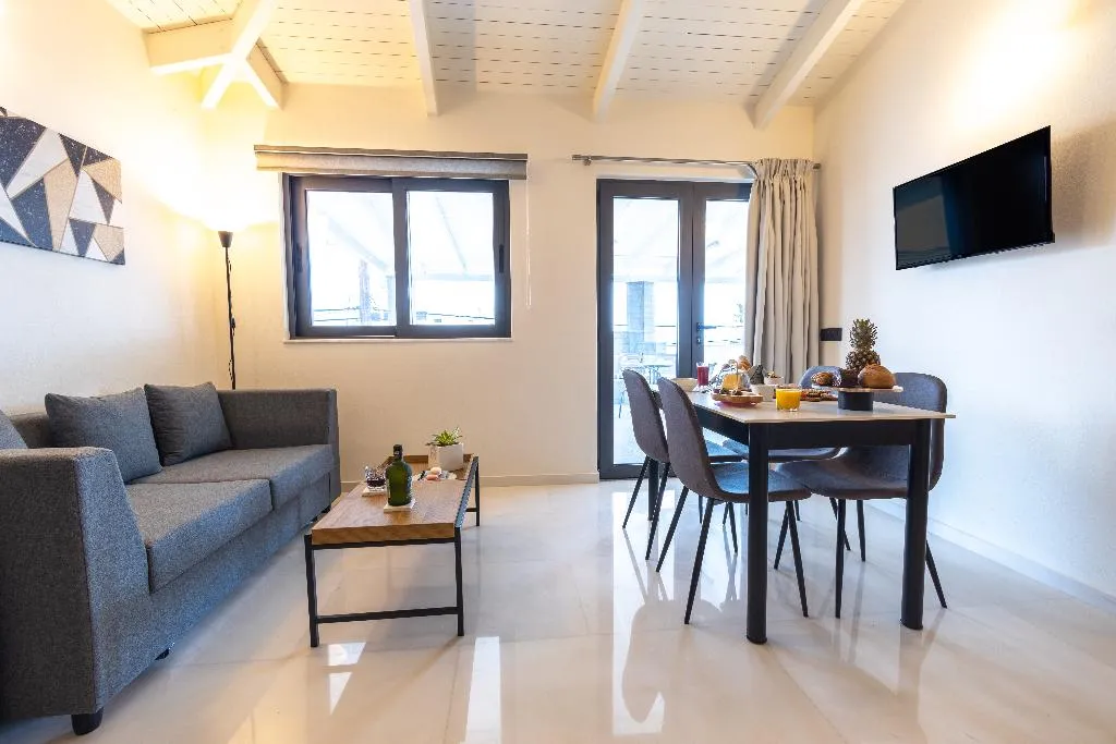 APARTMENT THREE BEDROOMS Room, Astron Boutique Apartments, Crete