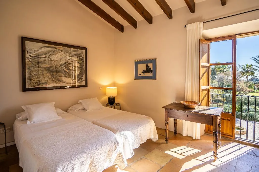 SUITE STANDARD Room, Pula Golf Resort, Majorca