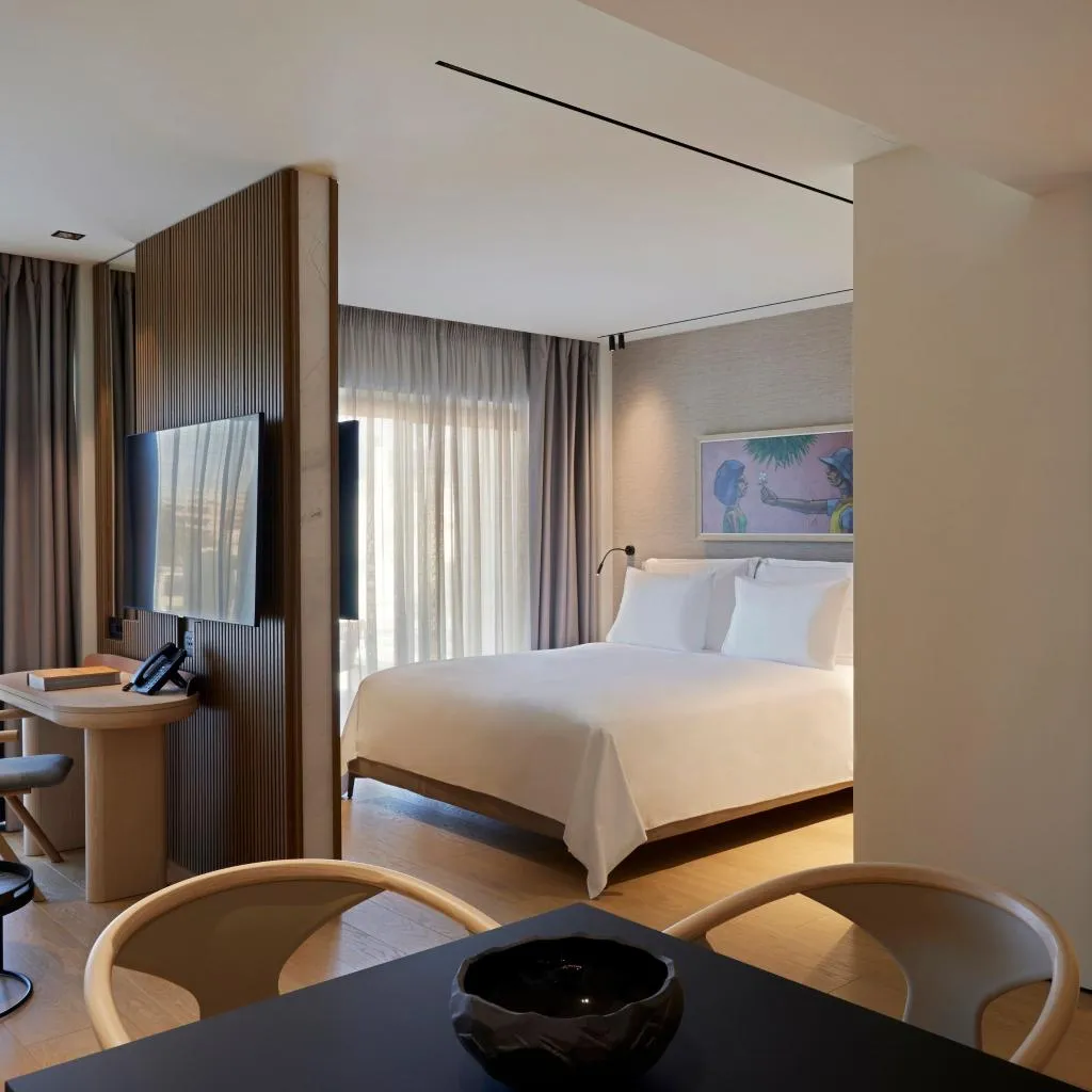 SINGLE CLASSIC Room, Dusit Suites Athens, Athens