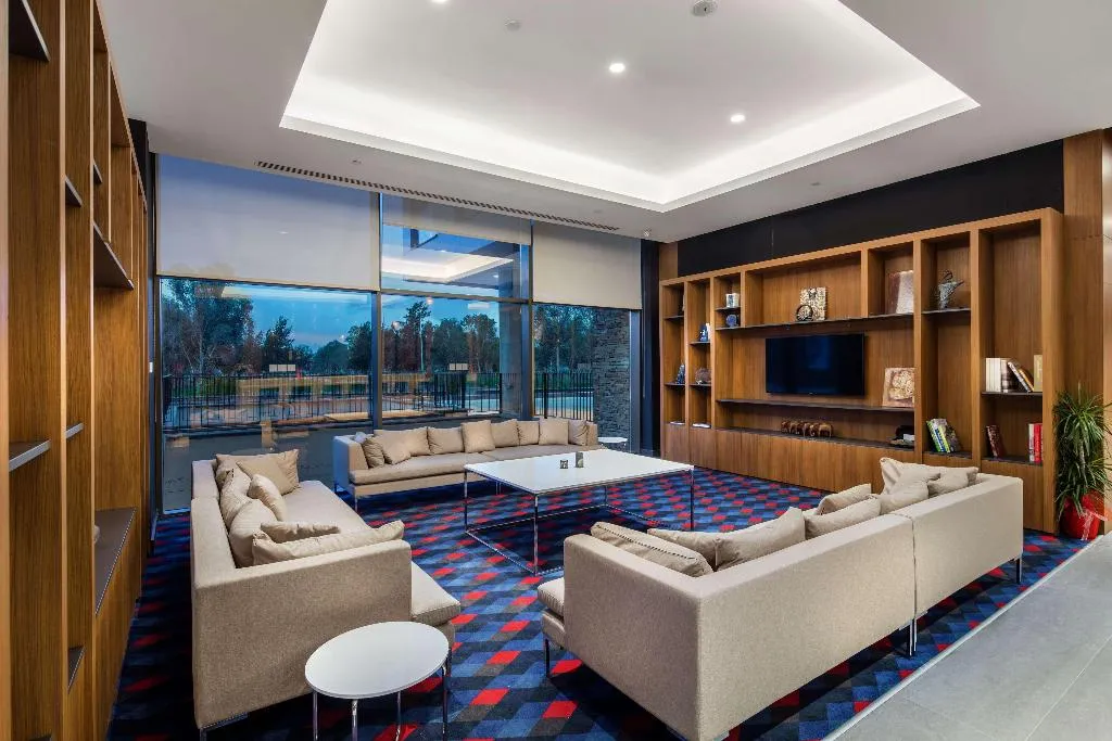 Lobby, Hampton by Hilton Izmir Aliaga, Izmir