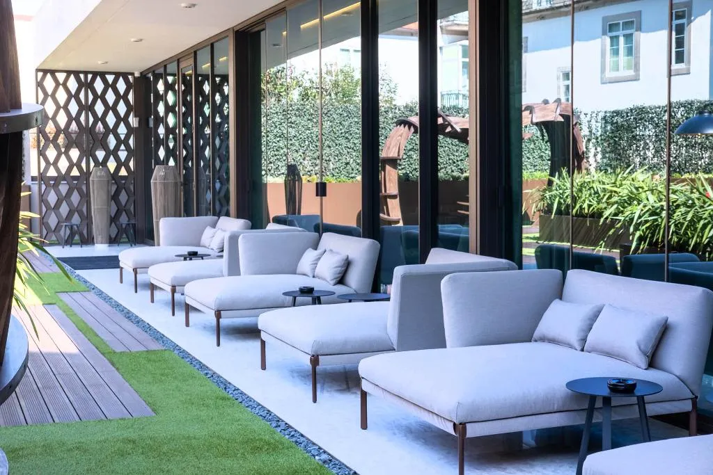Terrace, BessaHotel Baixa, Porto