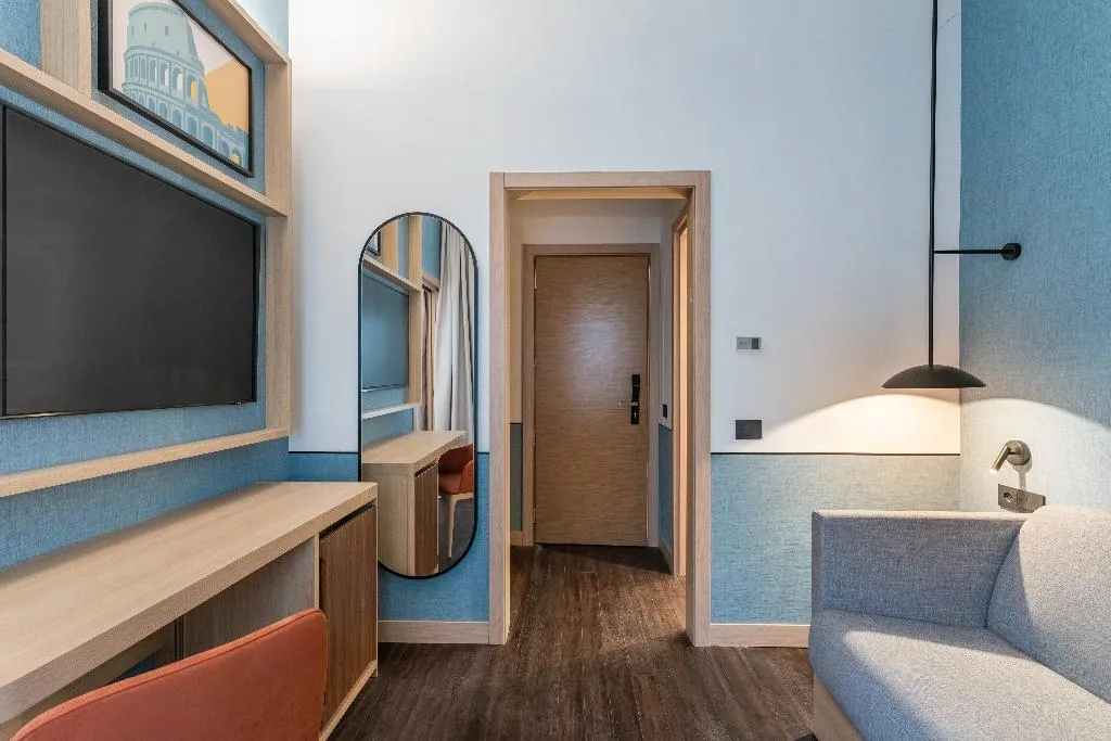 FAMILY ROOM TWO BEDROOMS Room, Hilton Garden Inn Rome Colosseum, Rome