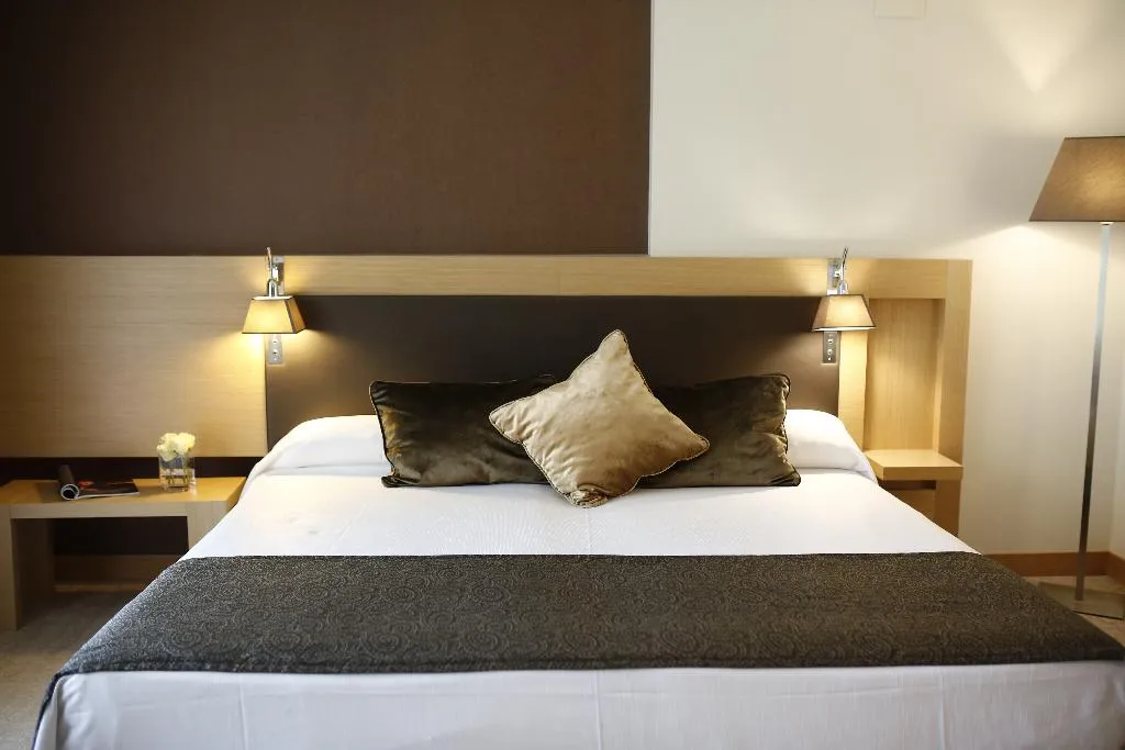 Double or Twin CLASSIC Room, Gran Palas Hotel, Costa Brava