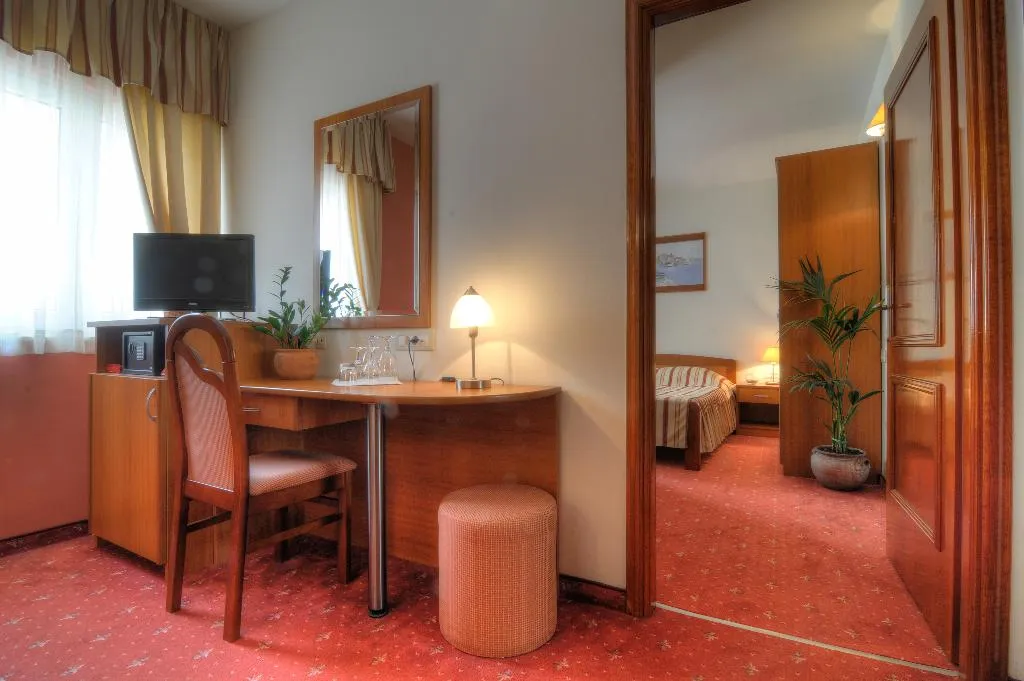 SUITE BUSINESS Room, Hotel Rosina, Split