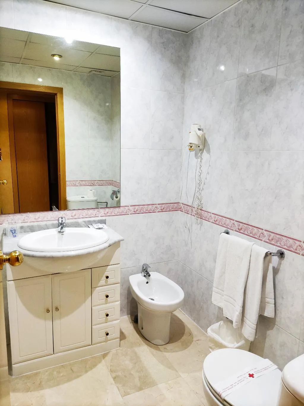 DOUBLE STANDARD Room, Ciudad de Navalcarnero, Madrid