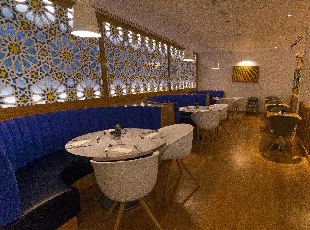 Restaurant, Premier Inn International Airport, Dubai