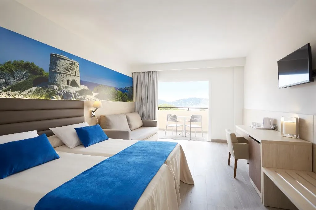 DOUBLE SUPERIOR Room, Invisa Hotel Club Cala Blanca, Ibiza