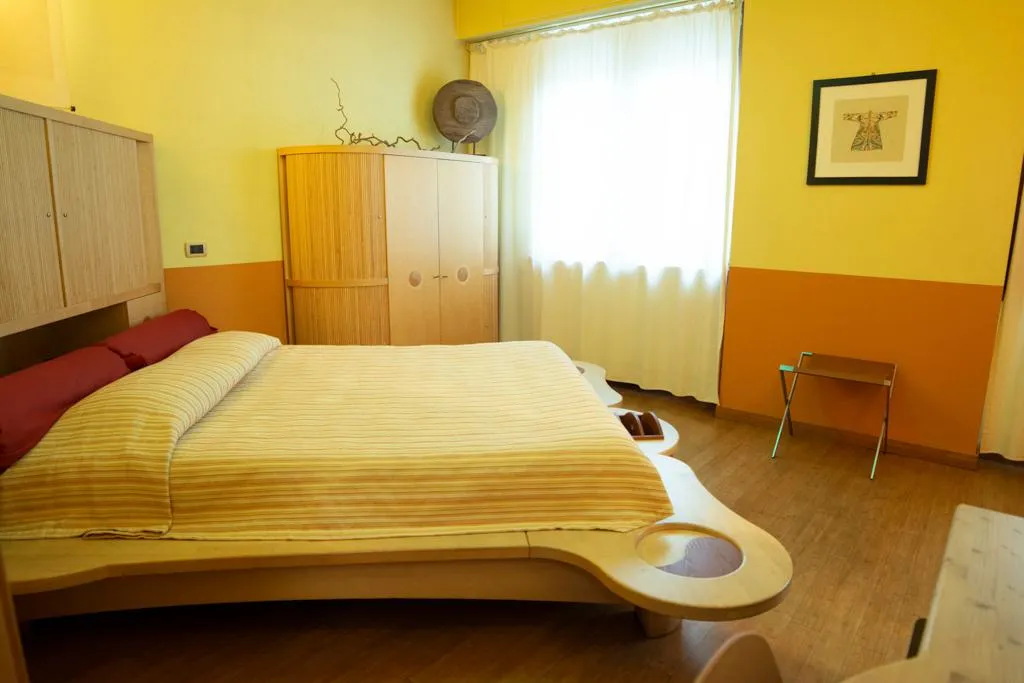 JUNIOR SUITE STANDARD Room, Eco Hotel Milano & Bioriso Restaurant, Milan