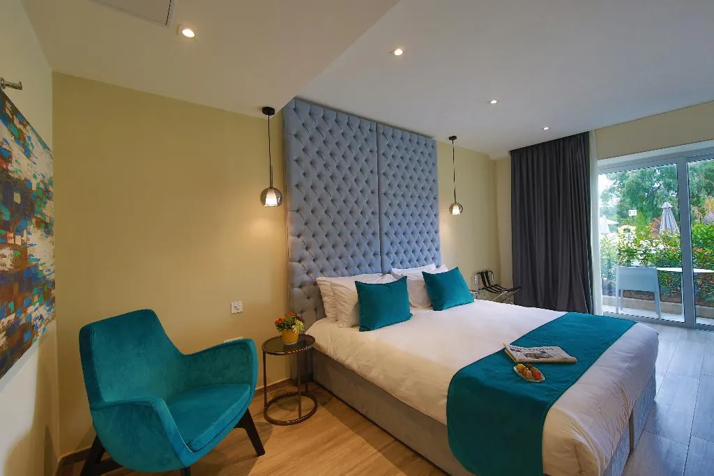 Double or Twin SUPERIOR WITH VIEWS Room, Urban Valley Resort & Spa, Malta