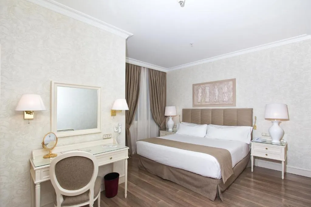 DOUBLE SUPERIOR Room, Hotel Atlantico, Madrid
