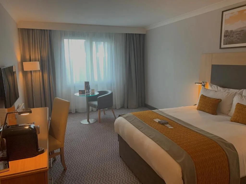 DOUBLE SINGLE USE DELUXE Room, Maldron Hotel Newlands Cross, Dublin