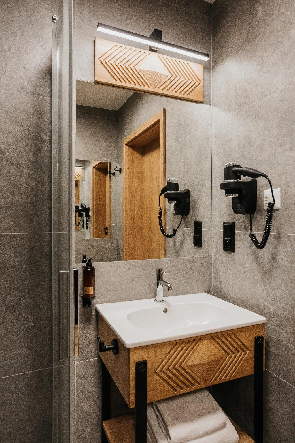 QUADRUPLE TWO BEDROOMS ONE BATHROOM Room, Apartamenty Jan, Krakow