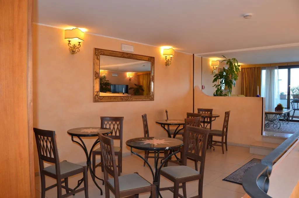 Bar, Kalos, Catania