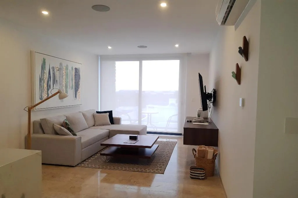 SUITE THREE BEDROOMS WITH PRIVATE POOL Room, The Shore At 46th, Playa Del Carmen