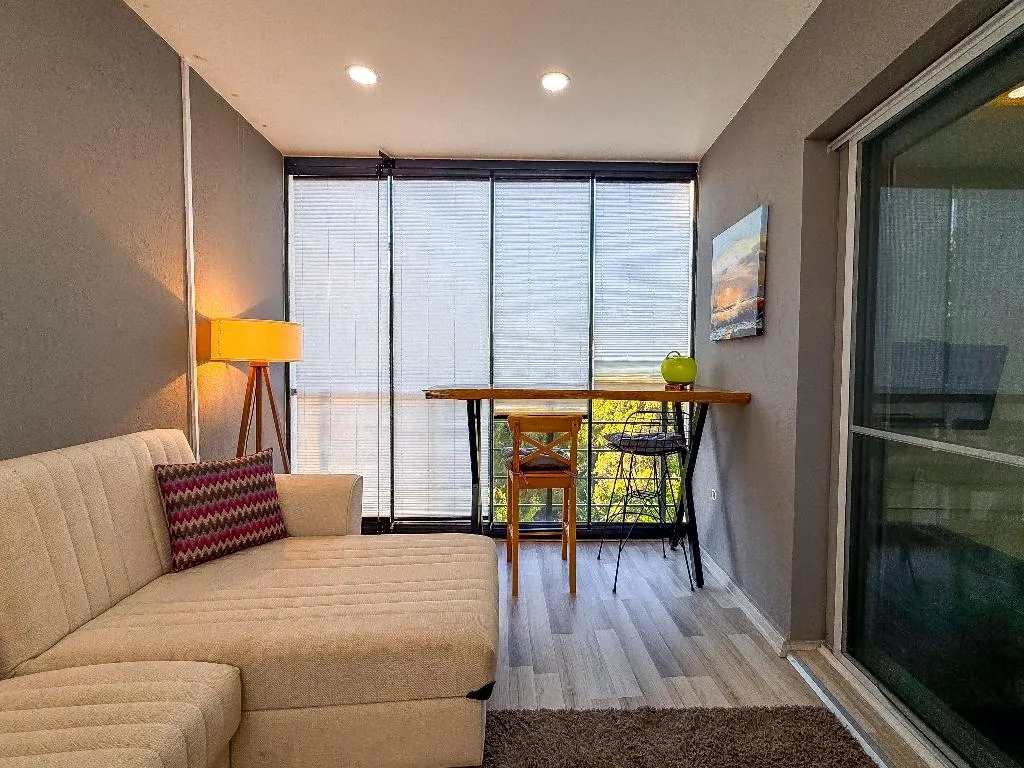 APARTMENT WITH BALCONY Room, Lavender Residence, Izmir