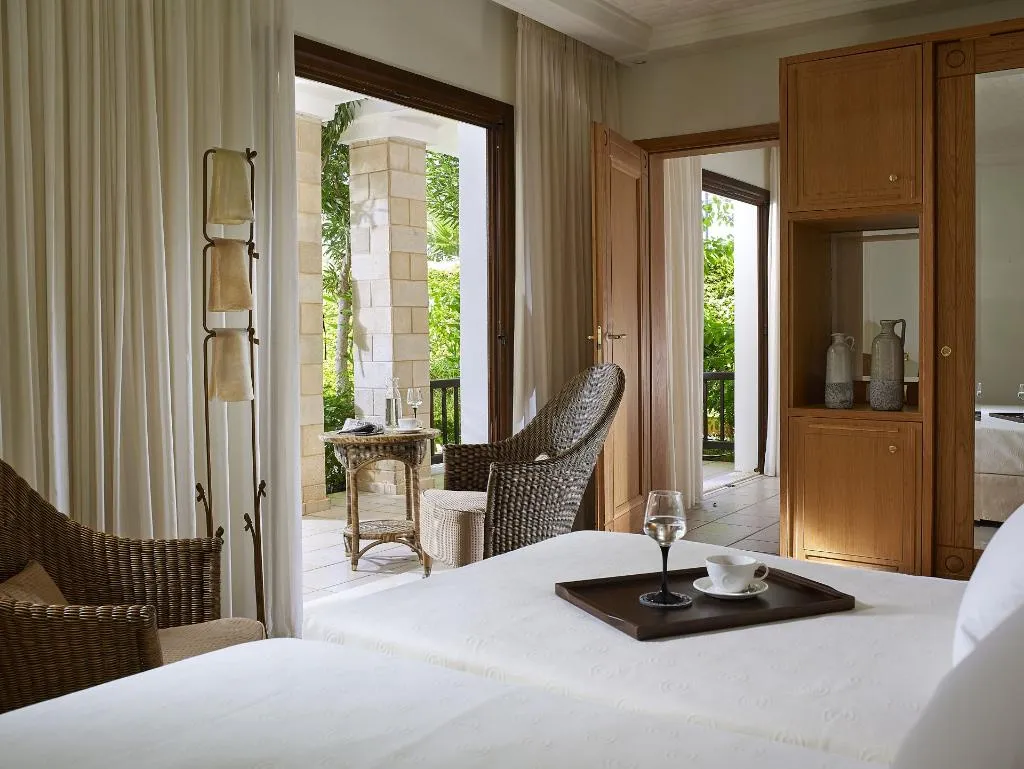 Room, Mitsis Royal Mare Thalasso and Spa Resort, Crete