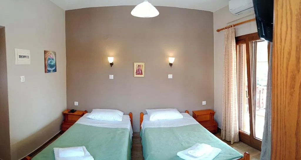 Room, Prosforio, Thessaloniki