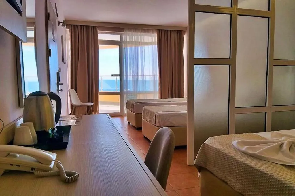 Room, Aphrodite Beach Hotel, Bourgas