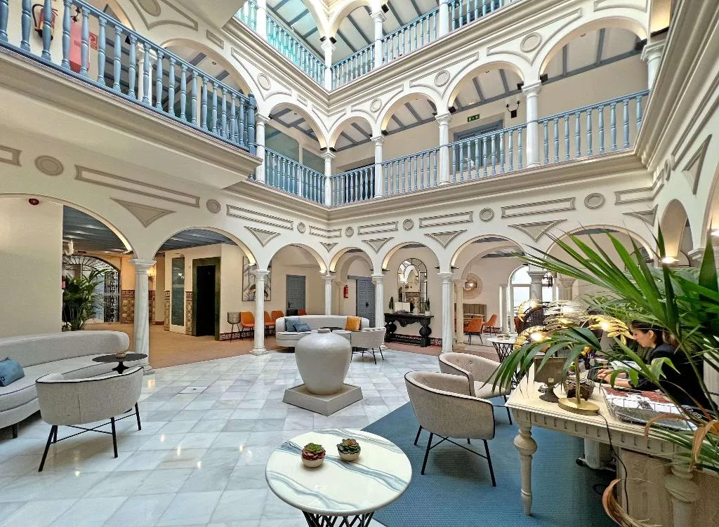 Lobby, Itaca Sevilla, Seville