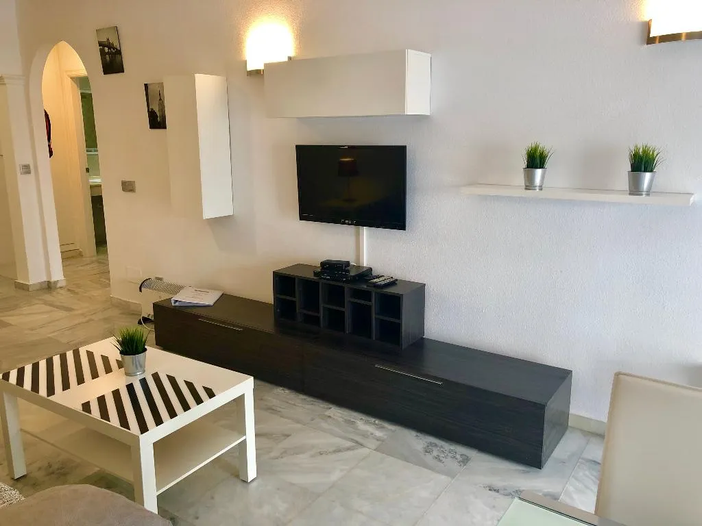APARTMENT TWO BEDROOMS Room, Las Rosas de Capistrano, Costa Del Sol