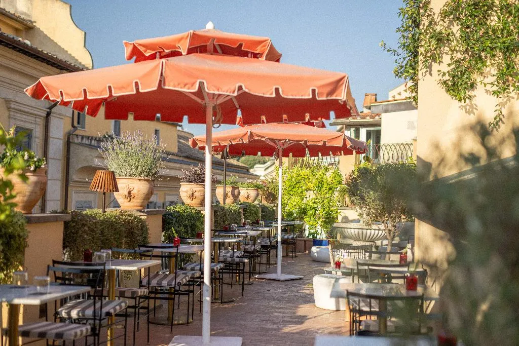 Terrace, 9 Hotel Cesari, Rome