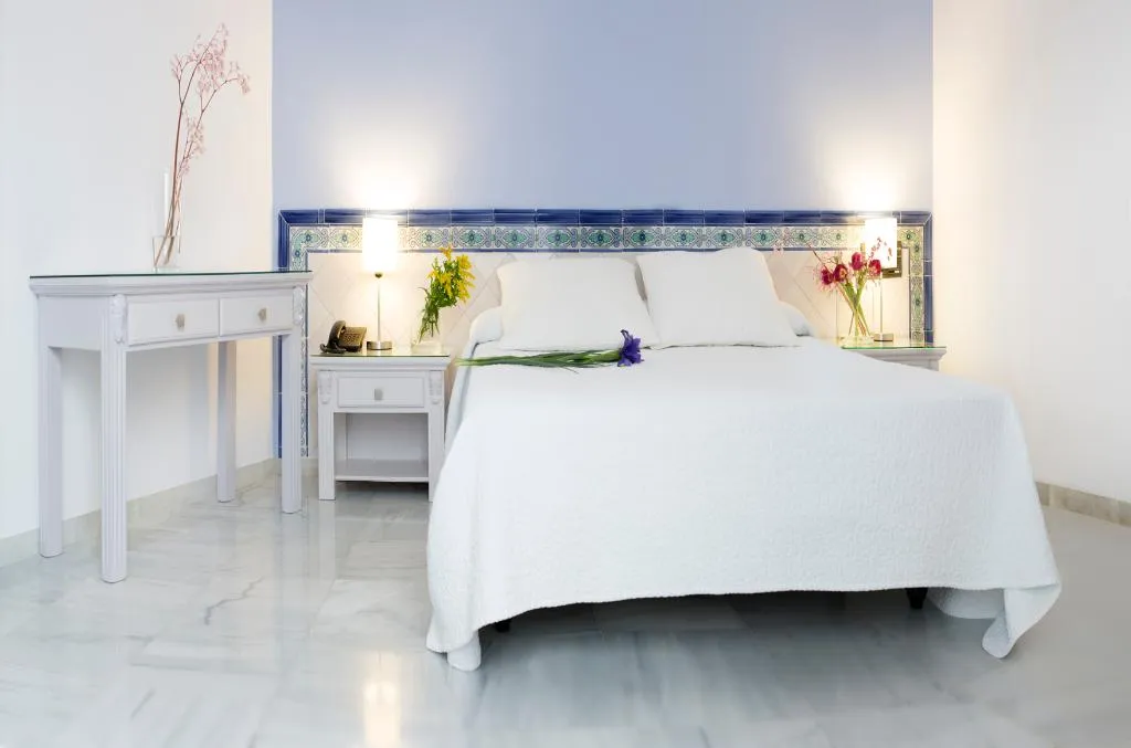 DOUBLE WITH JACUZZI Room, Plaza Cavana, Costa Del Sol