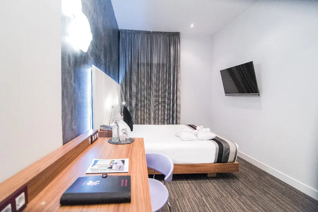 DOUBLE SUPERIOR Room, Petit Palace Boquería Garden, Barcelona