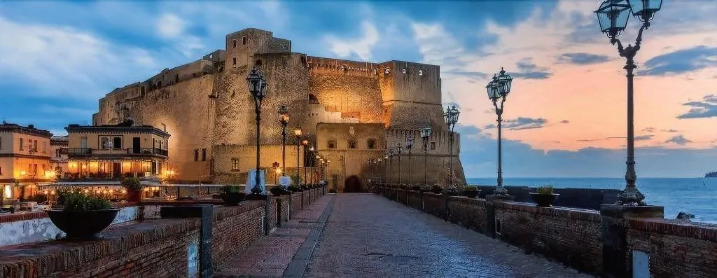 General view, Bed Boutique Napoli Colors, Naples