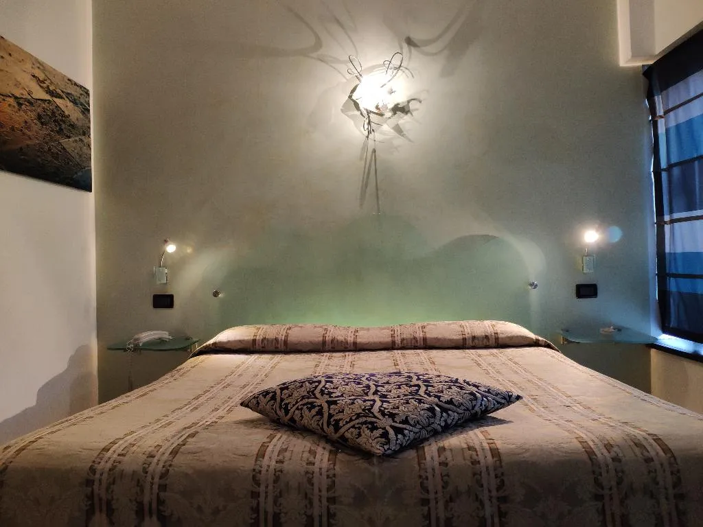 TRIPLE STANDARD Room, Hotel Feel Inn Venice Airport Rooms, Venice