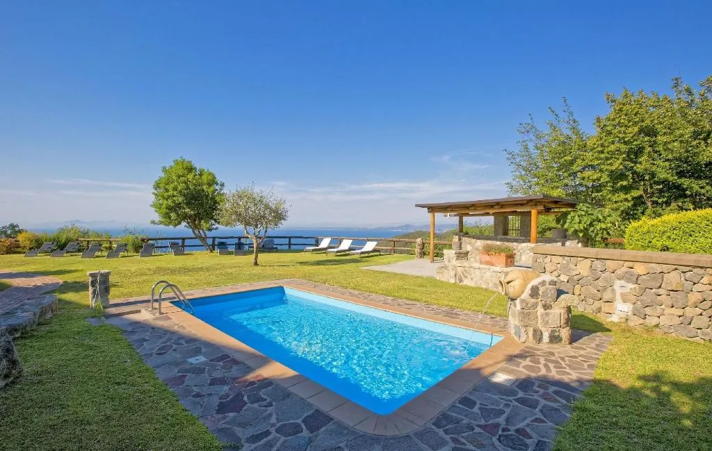 General view, Agriturismo Pera Di Basso, Naples
