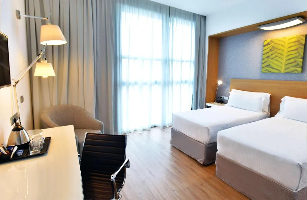 Room, Hilton Garden Inn Milan North, Milan