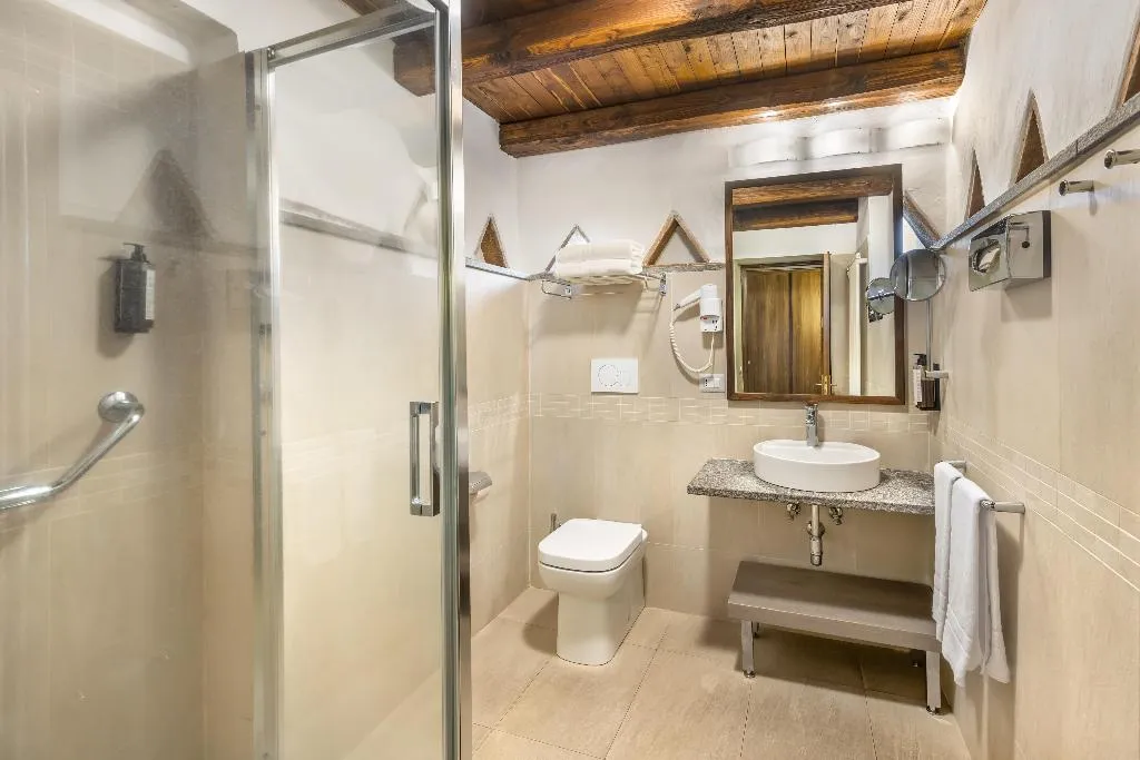 Room, Palazzo Catalani Resort, Rome