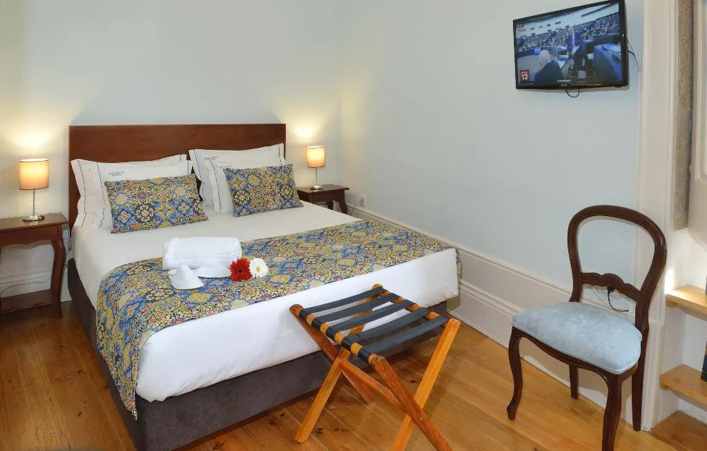 DOUBLE BASIC Room, Dukes Corner Guest House, Porto