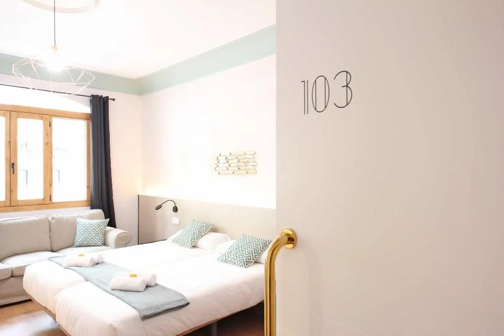 Room, Regina Selfcheck-in Smart Rooms, Majorca