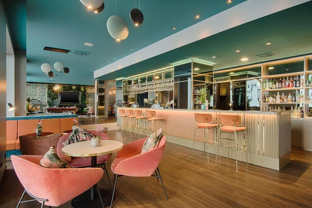 Bar, NH Collection Milano Touring, Milan