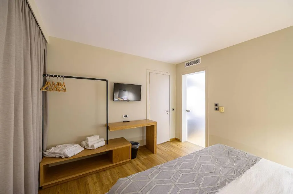 SUITE GARDEN VIEW TWO BEDROOMS Room, Olympion Asty Hotel, Kalamata