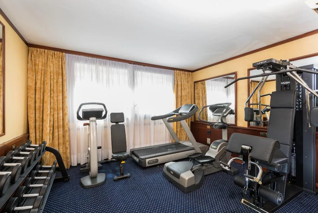 Sports and Entertainment, Leonardo Hotel Milan City Center, Milan