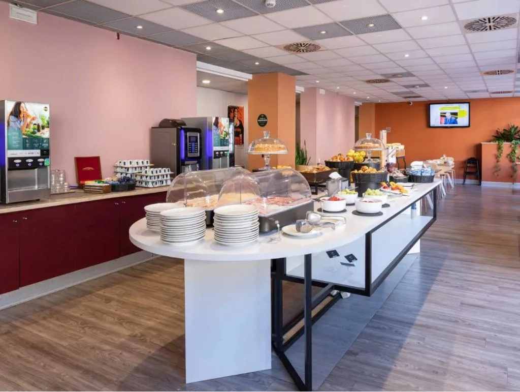 Bar, B&B Hotel Roma Tuscolana San Giovanni, Naples