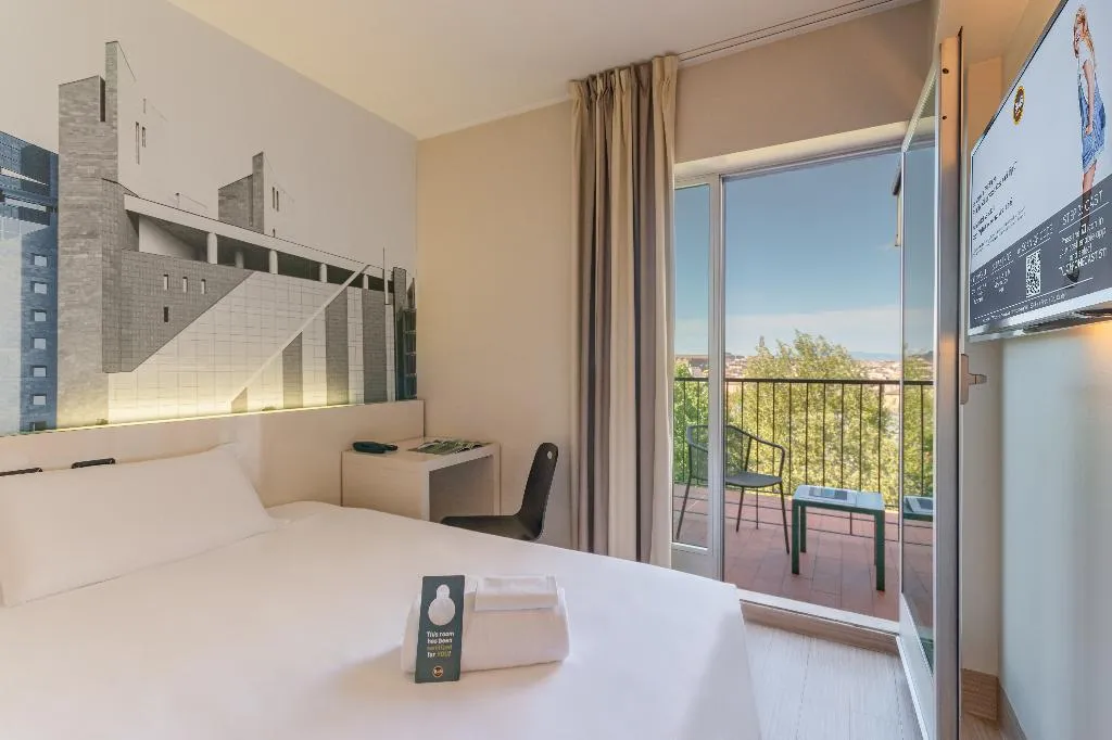 DOUBLE SINGLE USE STANDARD Room, B&b Hotel Firenze City Center, Florence
