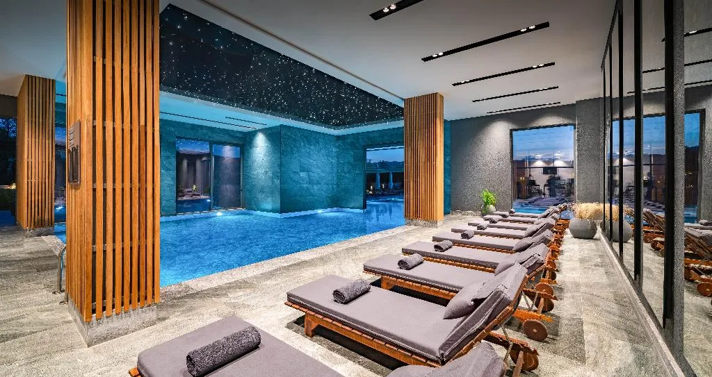 Sports and Entertainment, The Norm Collection Door'A, Bodrum