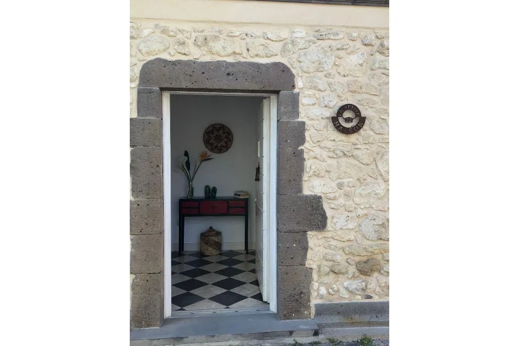 General view, La Petite Maison, Alghero