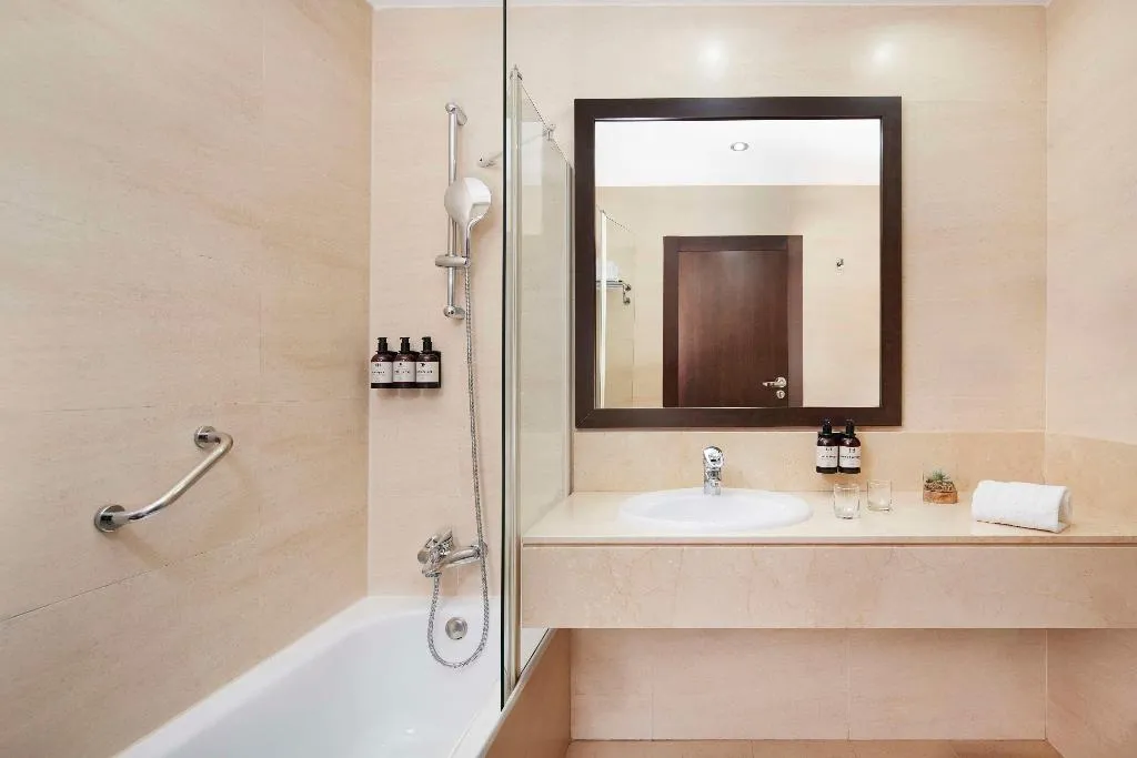 DOUBLE SUPERIOR Room, NH Alcorcon, Madrid
